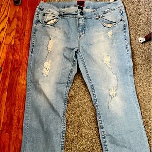 Torrid - Crop distressed jeans!